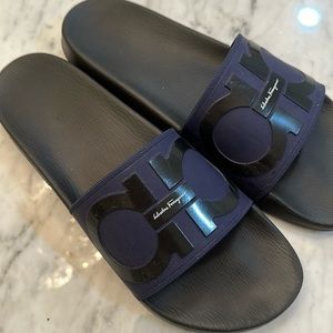 Salvatore ferragamo slides
